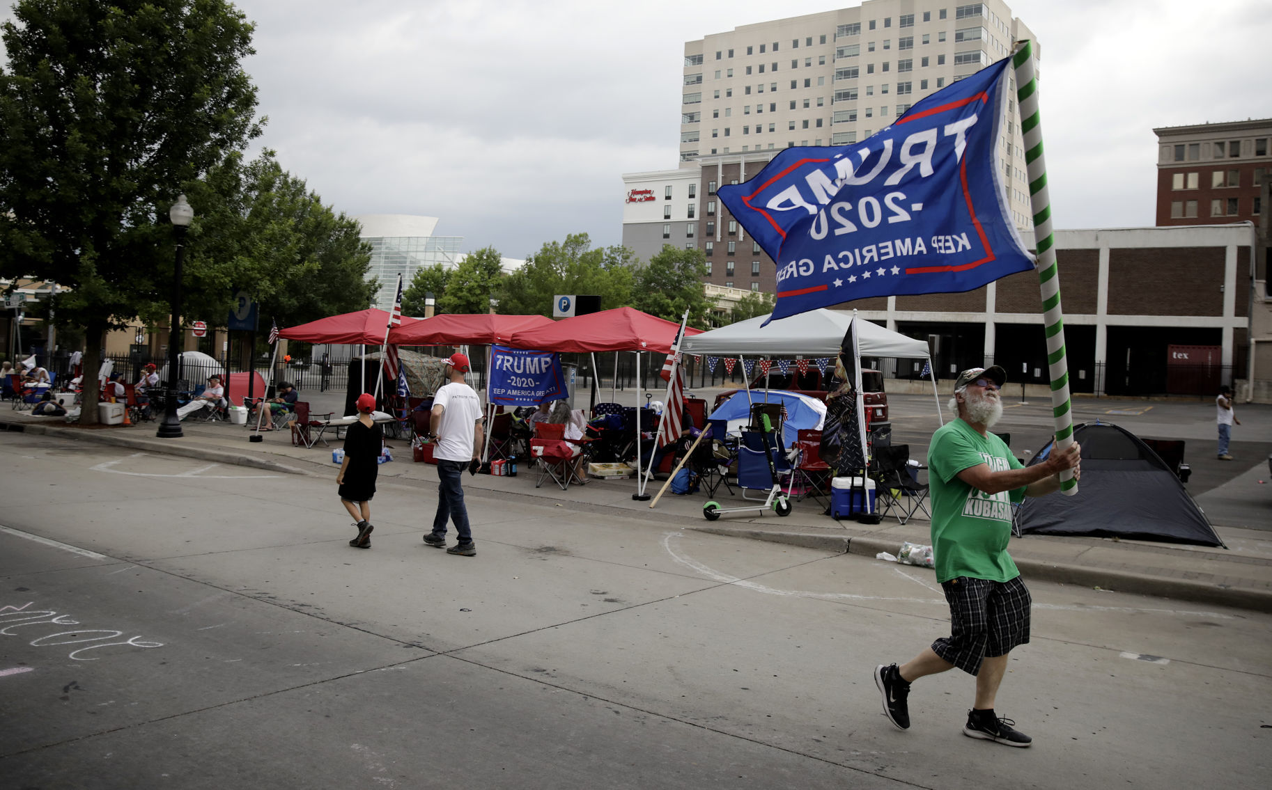 TRUMP CAMPERS